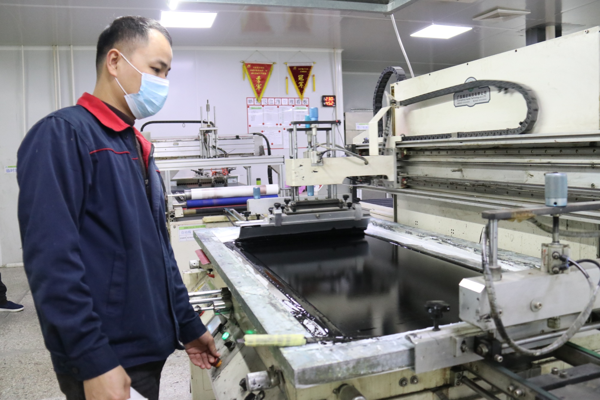 景德镇昌江区 年底全力冲刺 打好项目收官战 智能灯具点亮发展新动能